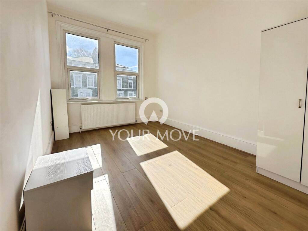 3 bedroom flat for rent