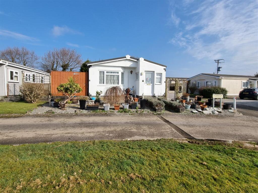 Main image of property: Congdons Shop, Launceston