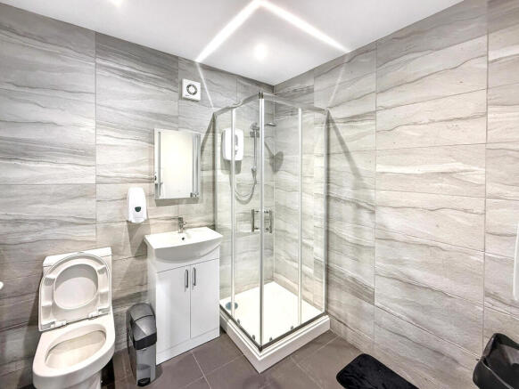 Unit 11 Toiler &amp; Shower