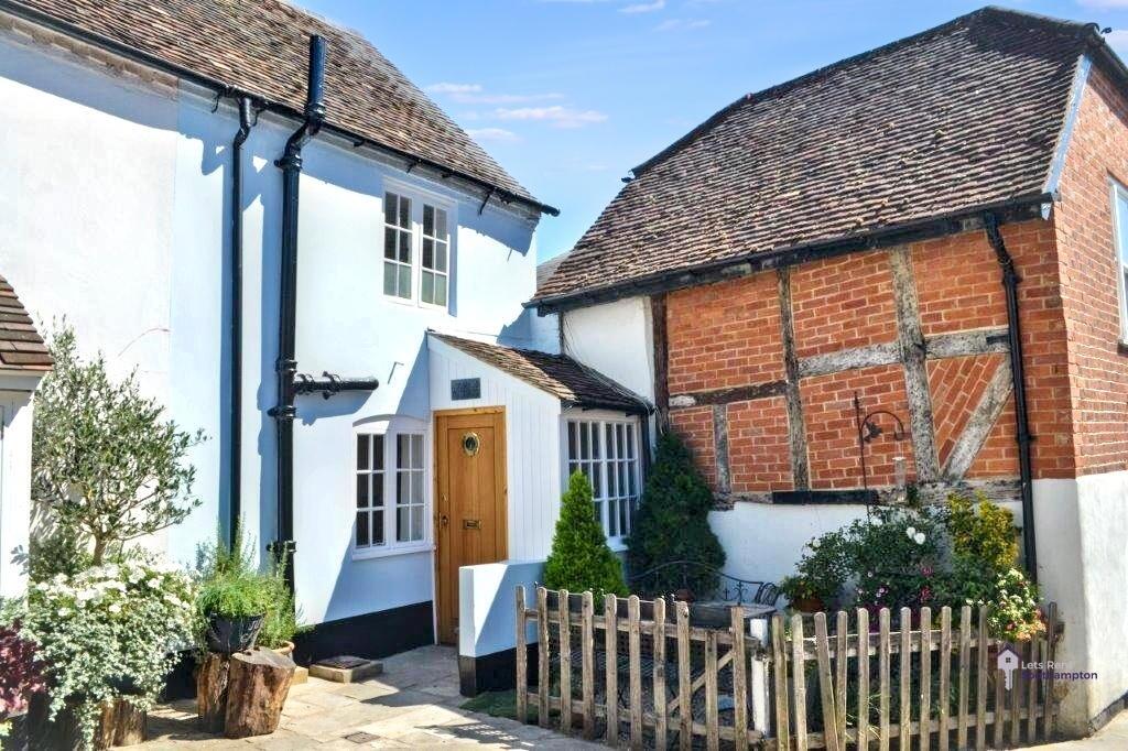 Main image of property: Hamble, Southampton, SO31