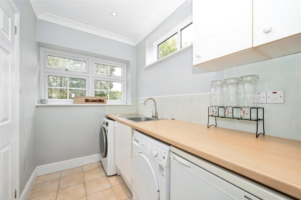 House in Runnymede, Ripley Springs, Englefield Green - More