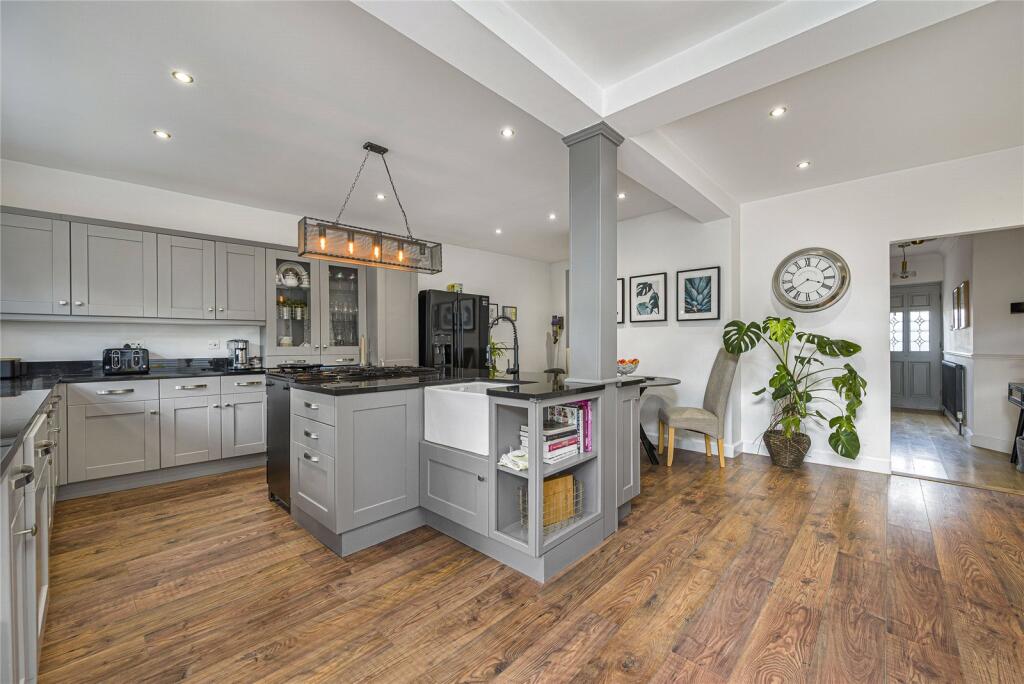 House in Dartford - View 3