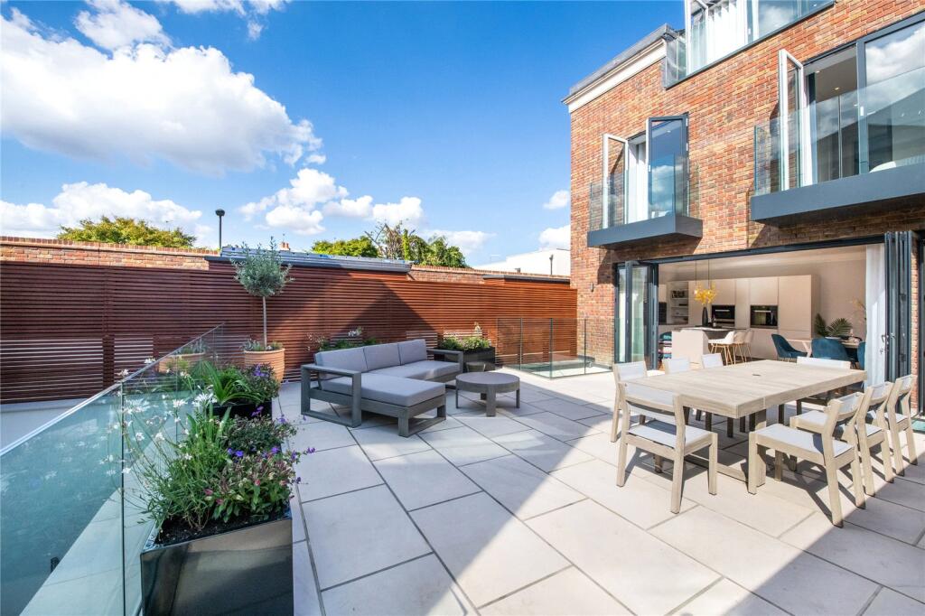 Property photo 8
