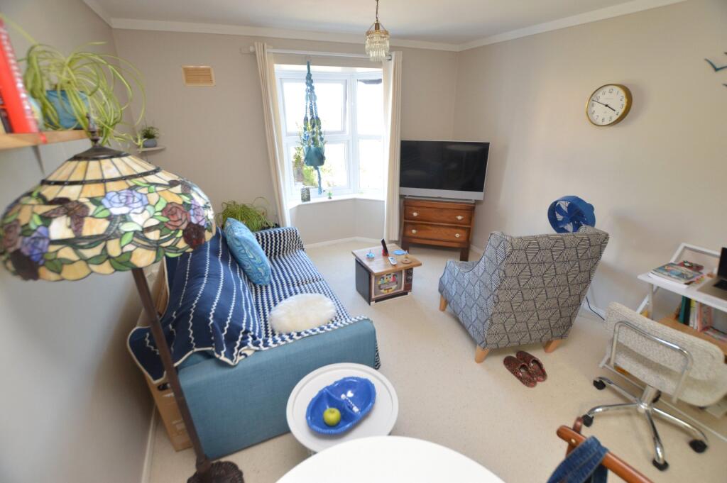 Apartment in Plymouth - View 4