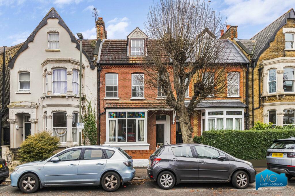 Main image of property: Lincoln Road, East Finchley, London, N2