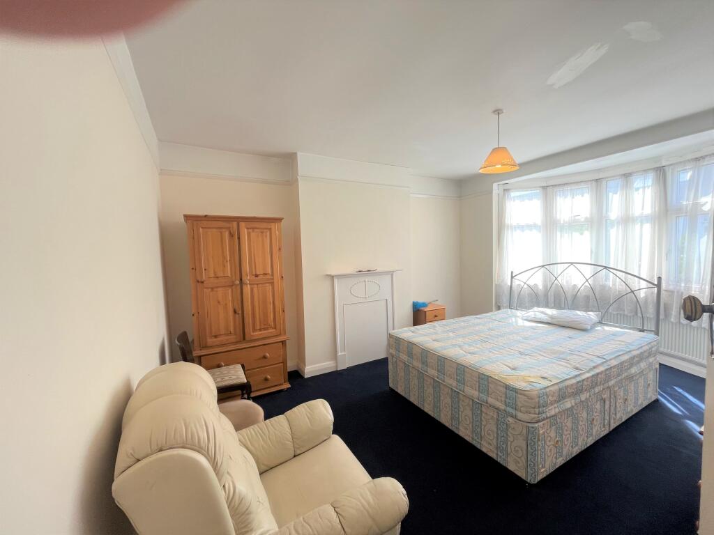 Main image of property: Athlone RD, Brixton, London, SW2