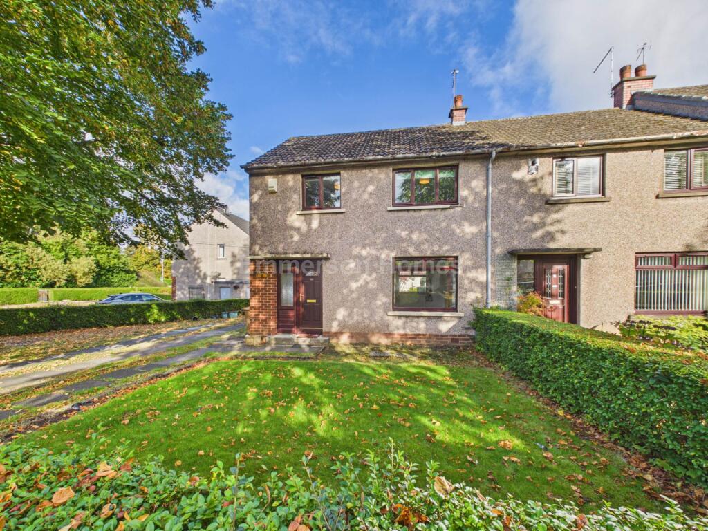 Main image of property: Willow Place, Johnstone, PA5