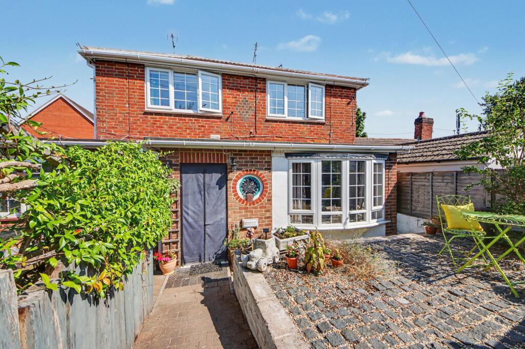 Main image of property: Manns Close, West End, SO18
