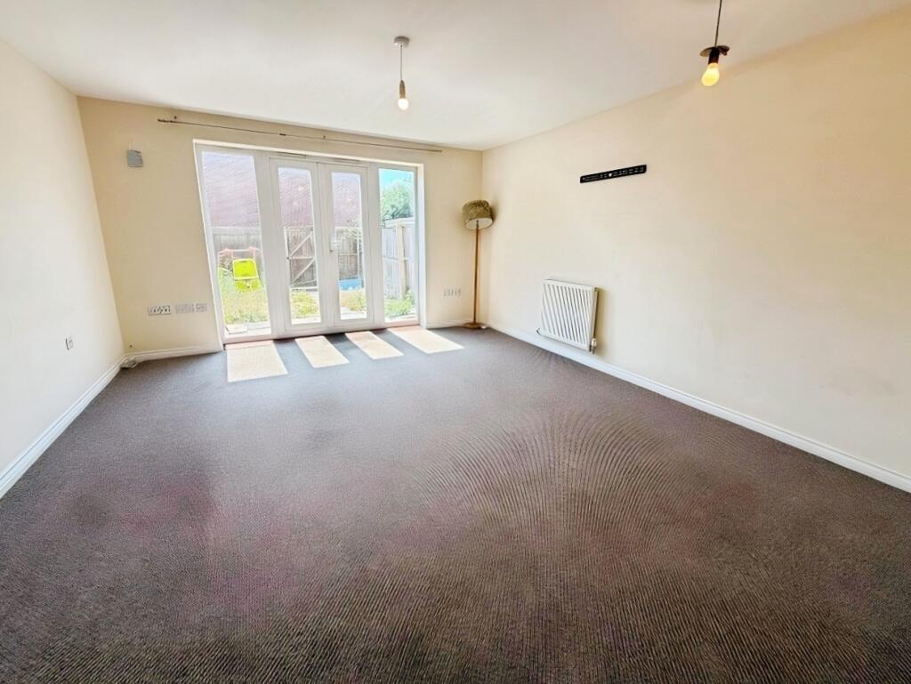 House in Peterborough, Hampton Vale, Hampton Hargate - View 5