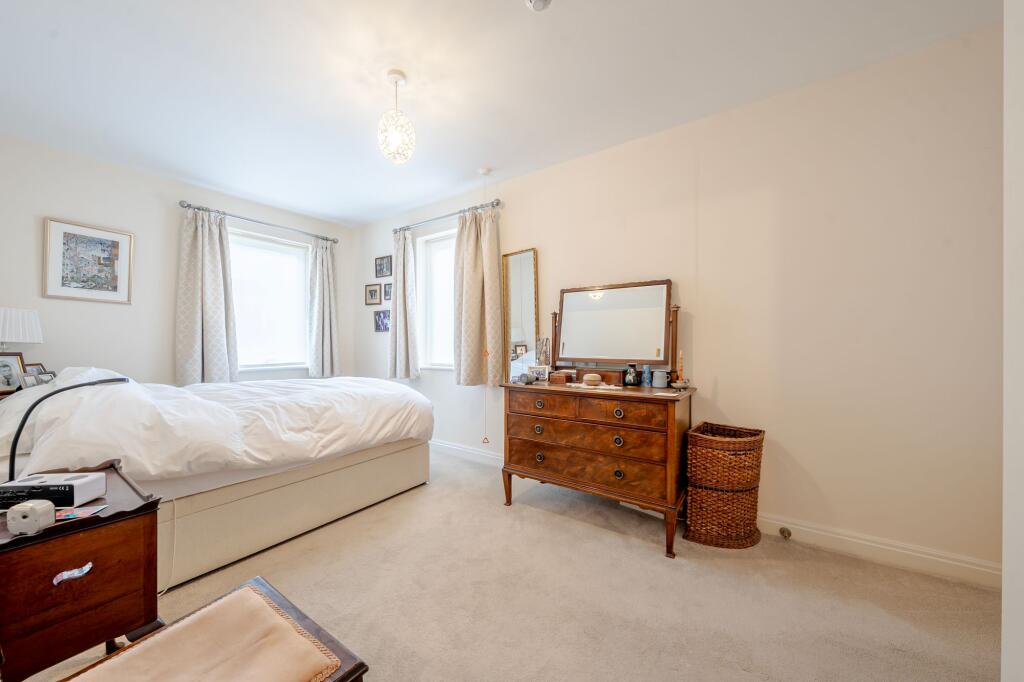 Apartment in Harrogate - More
