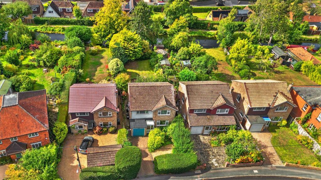 Main image of property: Hutton Road, Ash Vale, Guildford, Surrey, GU12