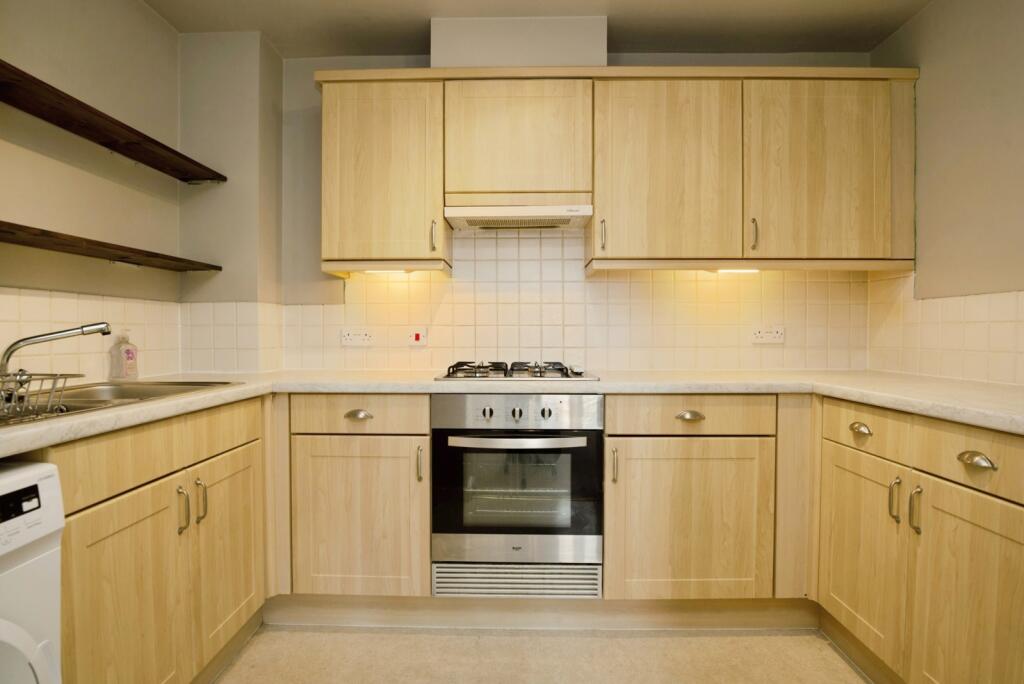 Apartment in Cardiff - View 3