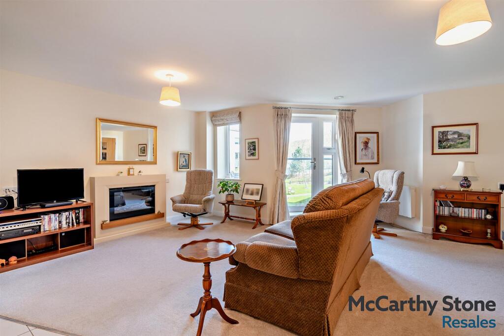 Apartment in Bradford, Ilkley - View 4