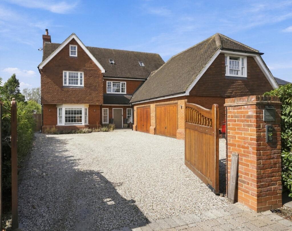 Main image of property: Chelmsford Road, Causeway End, Felsted, Dunmow, CM6