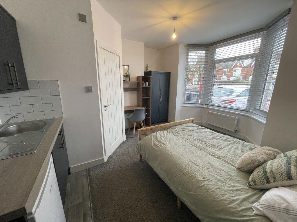 Main image of property: Room 6, 6 Garton End Road