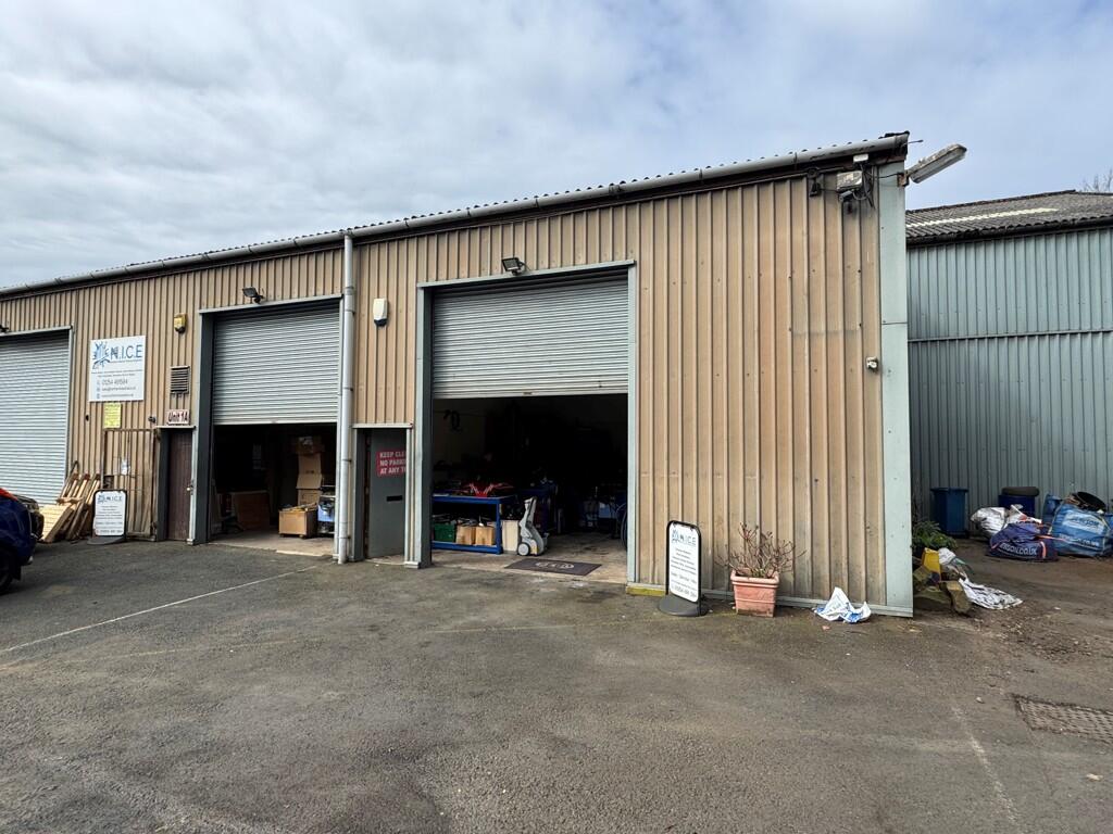 Main image of property: Unit 1, Whalley Industrial Park, Clitheroe Road, Barrow, Clitheroe, Lancashire, BB7 9WP
