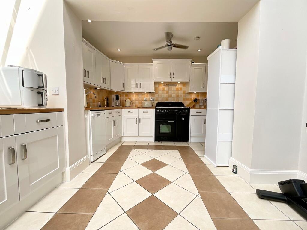 House in York - View 3