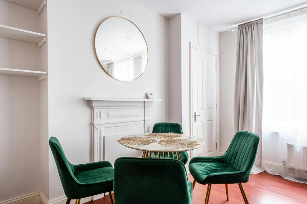 Brick Lane 136 F1 - 6.jpg