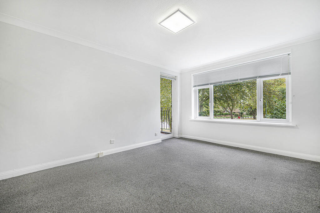 The Green, Sidcup photo 2