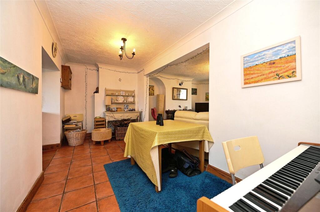 House in South Holland, Sutton Bridge - View 4