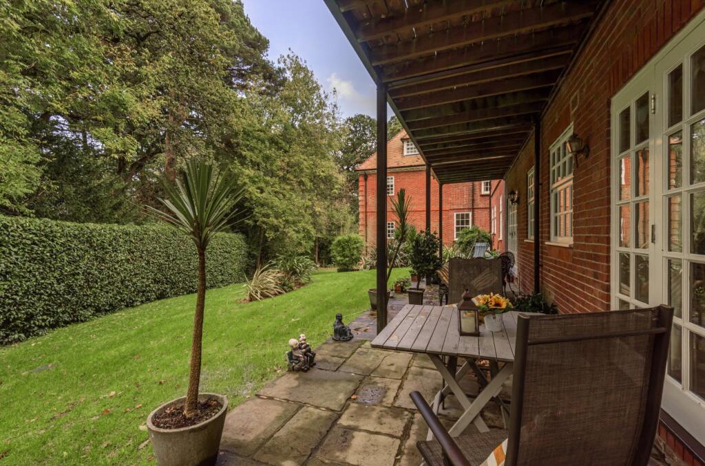 Property photo 8