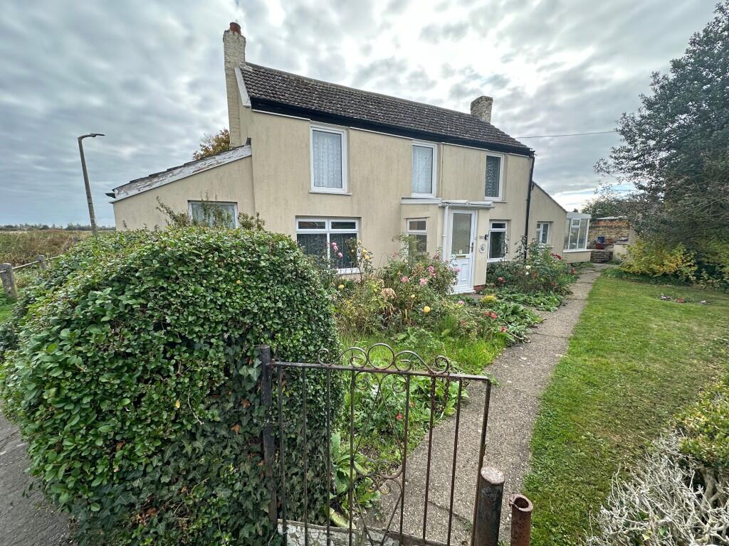 House in East Cambridgeshire, Soham - View 2