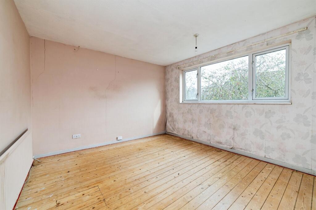 House in Stevenage - View 5