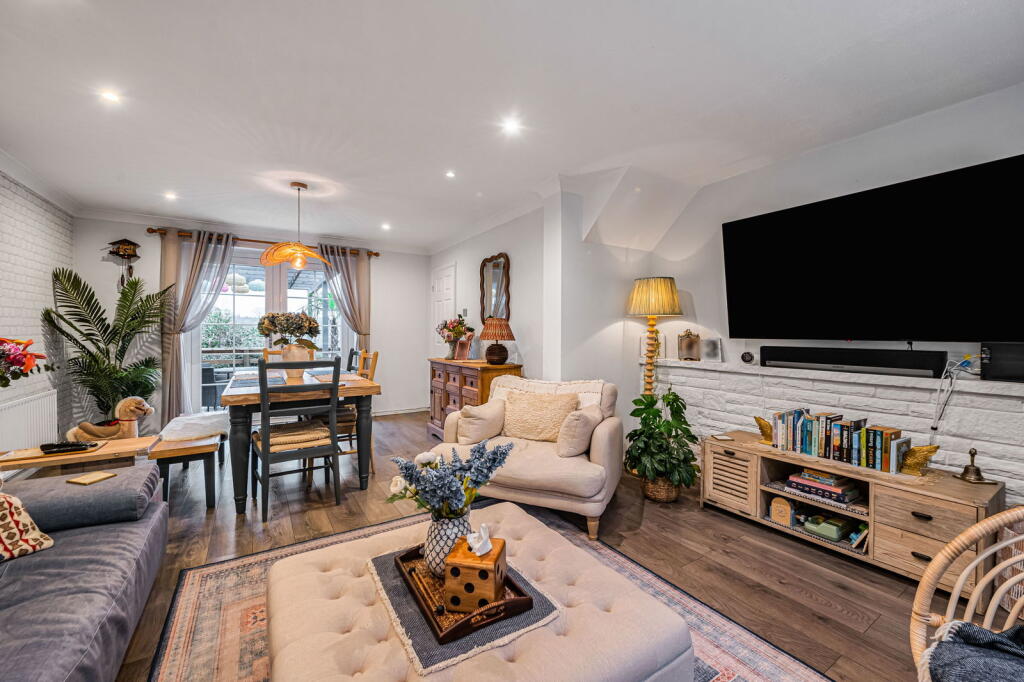 Main image of property: Sunningvale Avenue, Biggin Hill, TN16