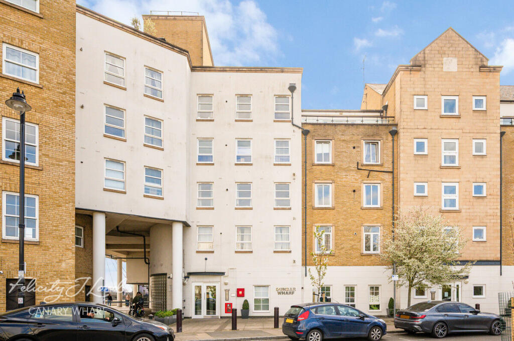 Main image of property: Dunbar Wharf, Narrow Street, London, E14