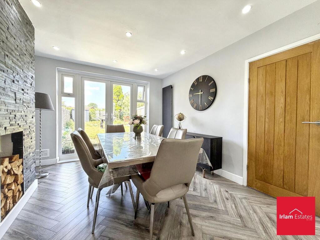 House in Salford, Greater Manchester - More