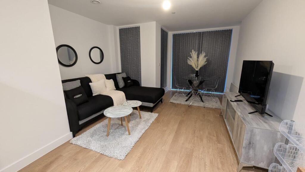 Main image of property: Grapnel Apartments 64D , 31 Furness Quay