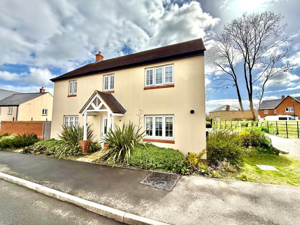 Main image of property: Catch Yard Road, , SILVERSTONE, SILVERSTONE, NN12