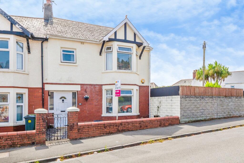 Main image of property: Fairwater Grove East, Cardiff
