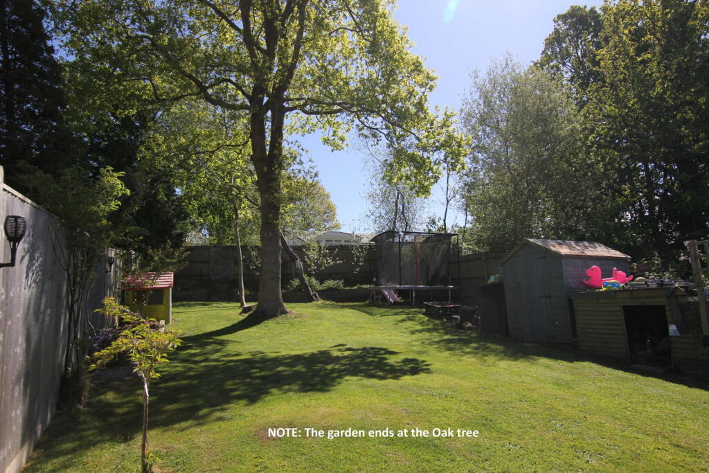 House in Tonbridge - More