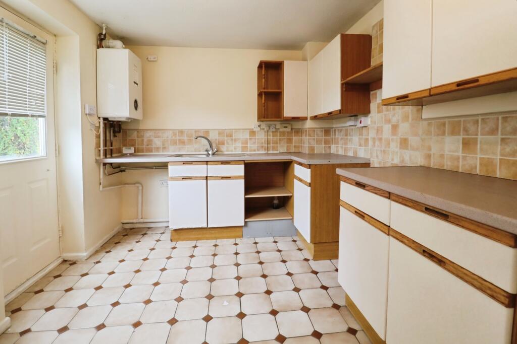 House in Cardiff, Pengam Green, Tremorfa - View 5