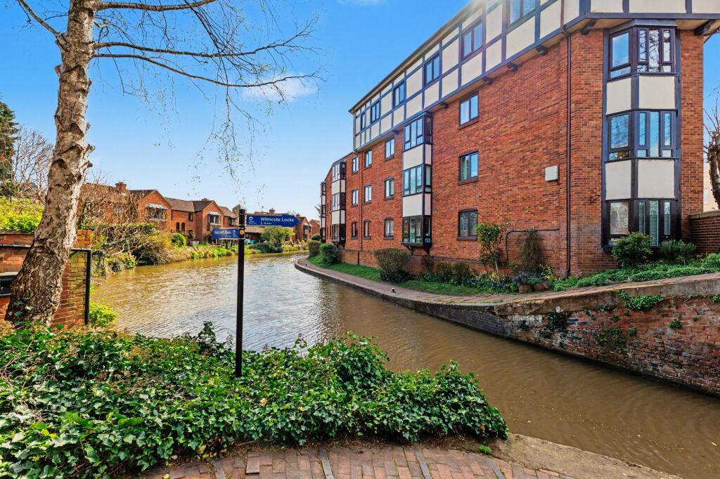 Main image of property: Warwick Road, Stratford-Upon-Avon, CV37