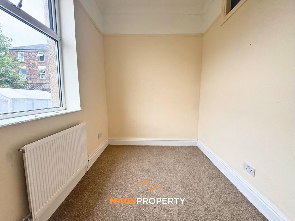 Apartment in Chester - View 4
