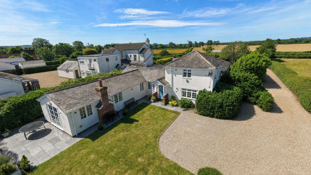 Main image of property: Greenacres, Northall, Buckinghamshire, LU6 2GA