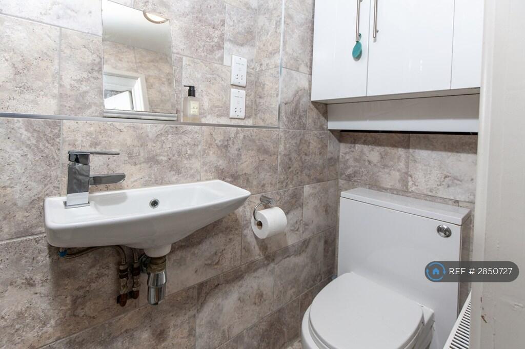 Additional image 21 of Innox Road, Bath, BA2