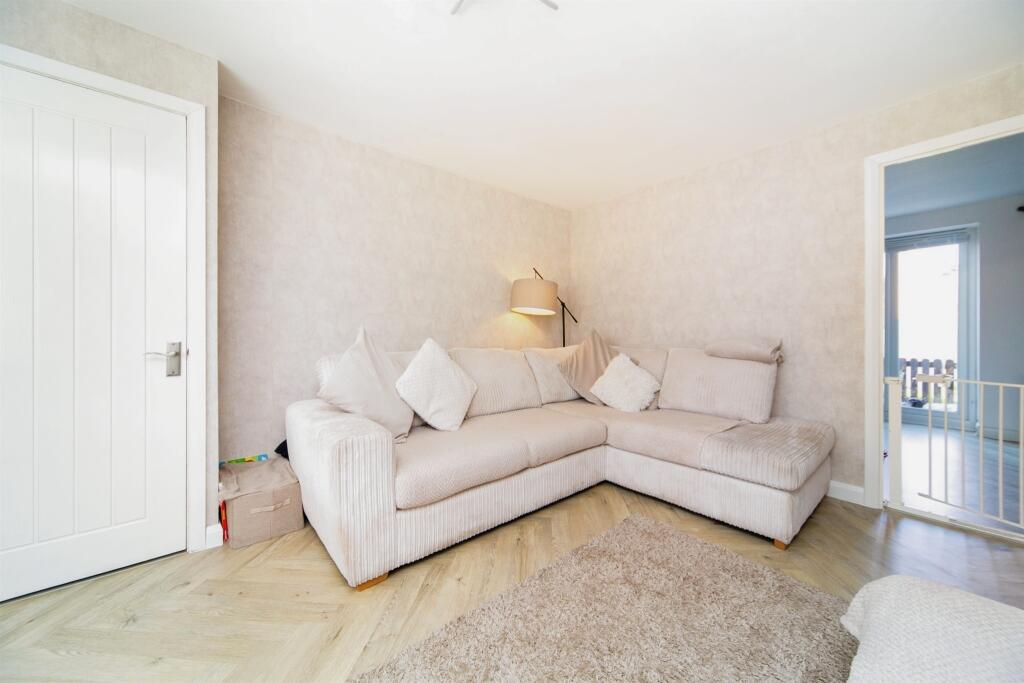 Statham Road, Prenton photo 4