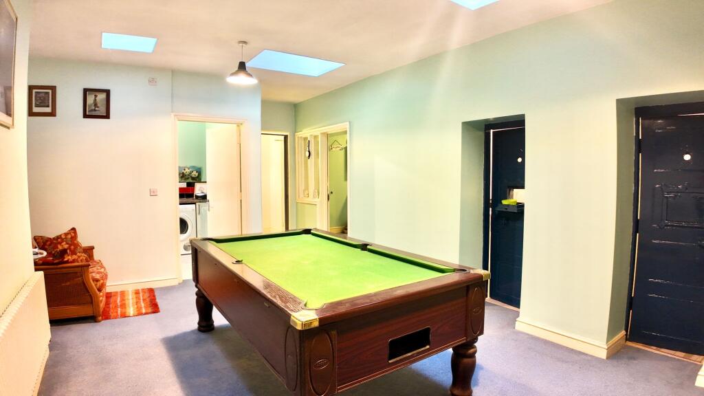 House in Blackwood, Caerphilly - View 4
