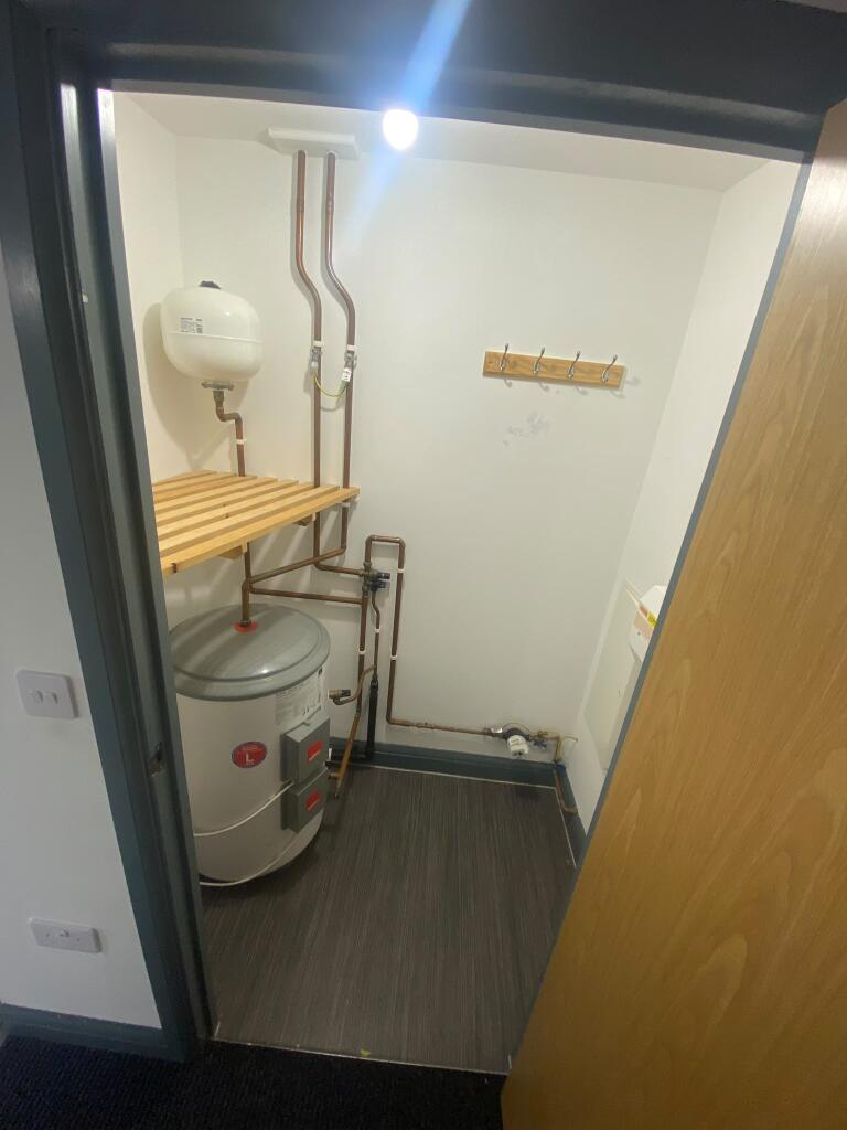 Apartment in Birmingham, West Midlands - View 5