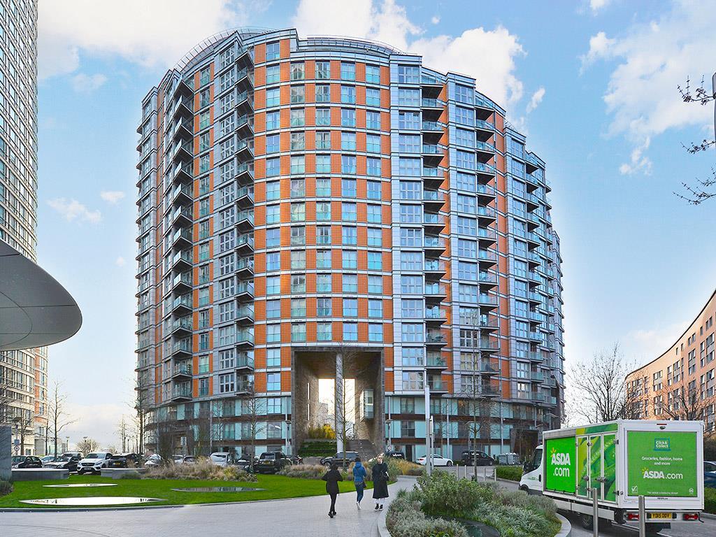 Main image of property: New Providence Wharf, Fairmont Avenue, E14