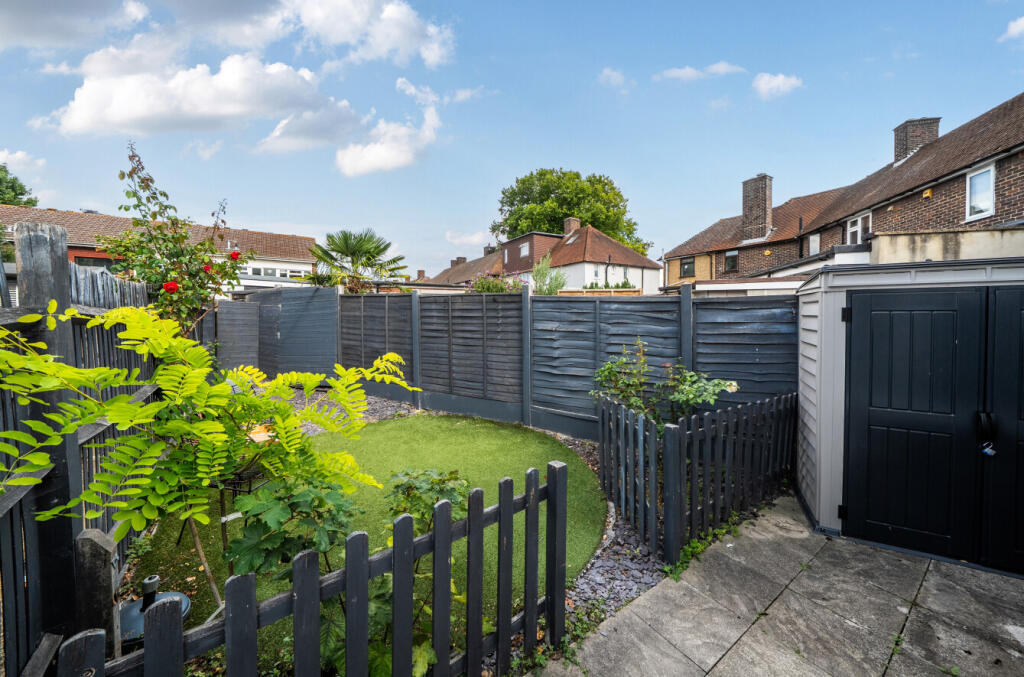 House in London - View 5