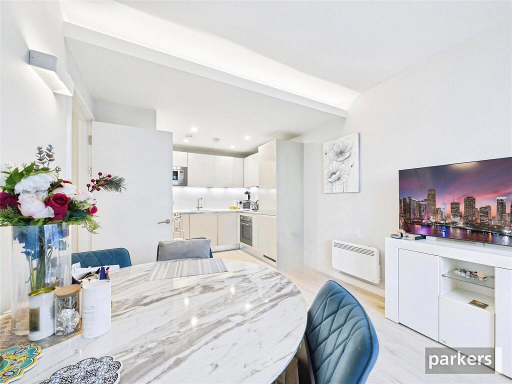 Main image of property: Wokingham Road, Bracknell, Berkshire, RG42