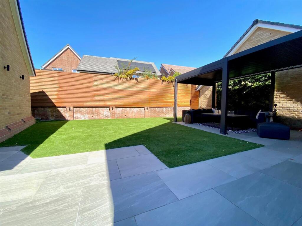 Property photo 9