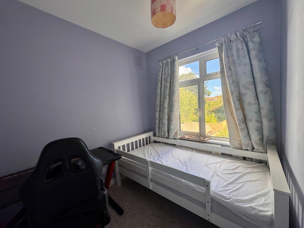 House in London - View 4