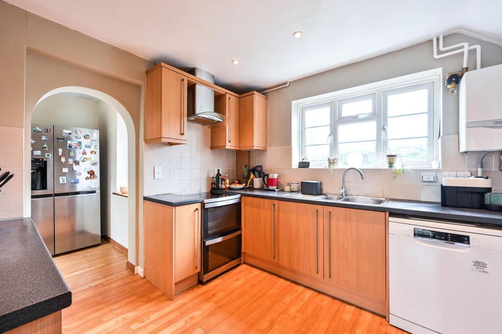 House in Guildford, Surrey - More