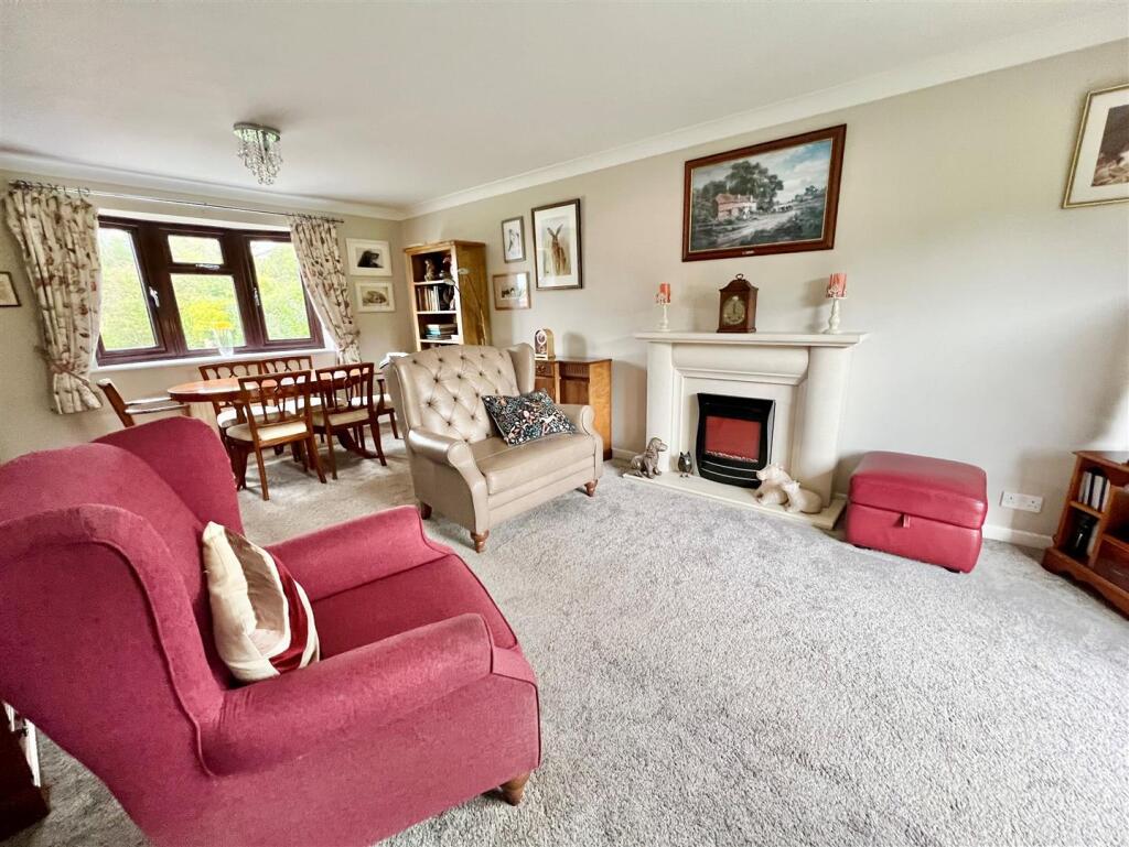 House in Portsmouth - View 3