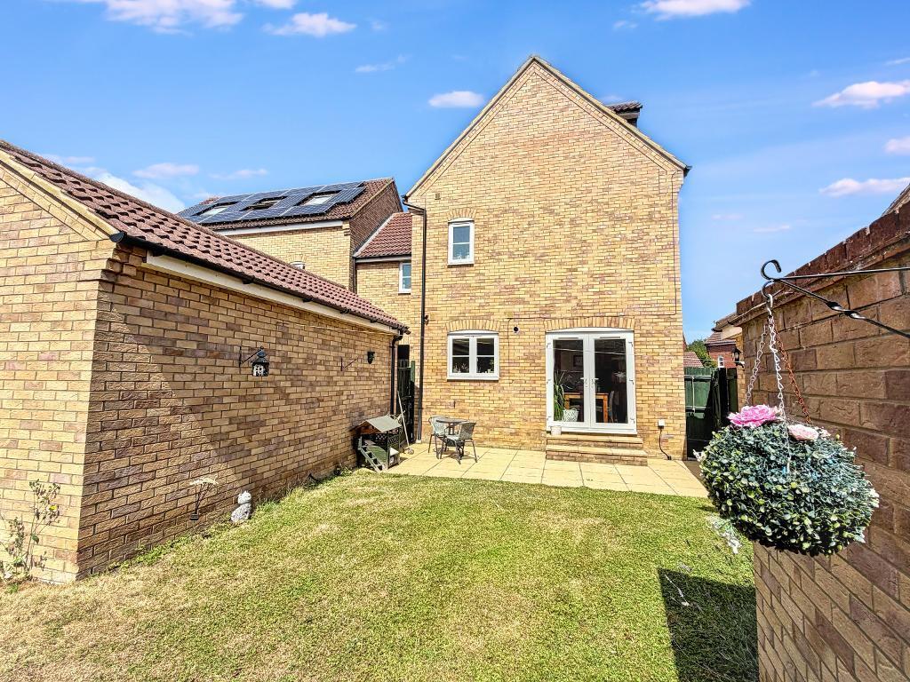 Maskell Drive, Bedford, MK41 0GQ photo 4